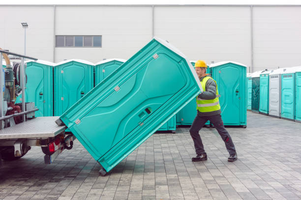 Portable Toilet Options We Offer in Opelika, AL